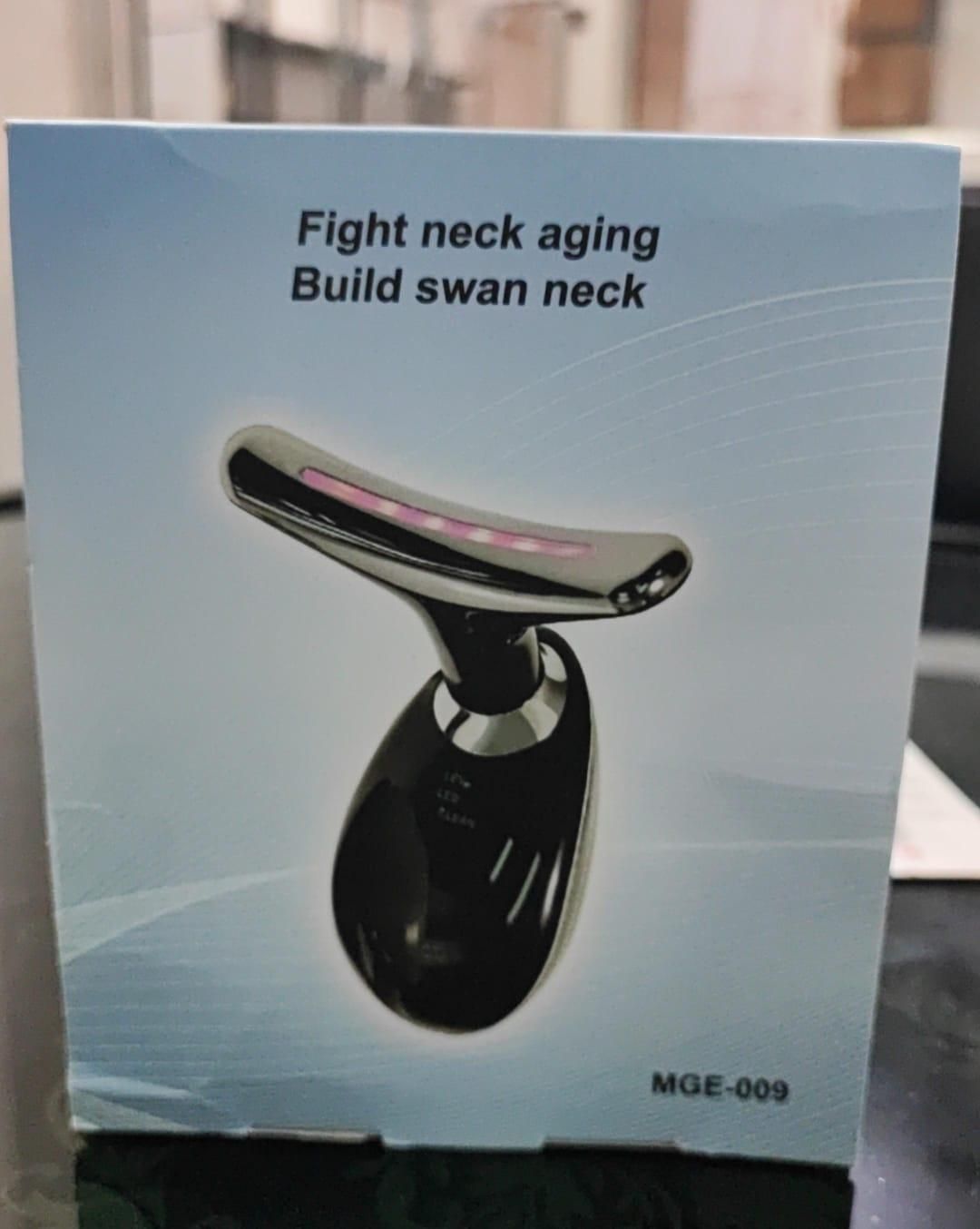 Anti-Aging Neck & Face Firming Massager – Wrinkle Removal beauty tool